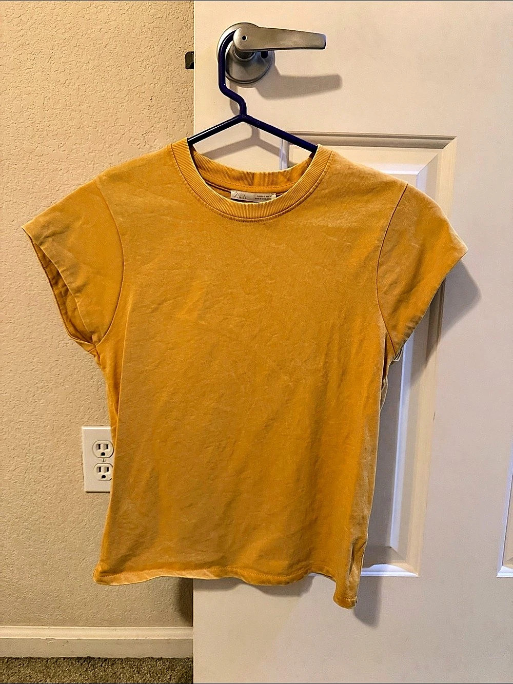 Zara Short Sleeve Tee in Yellow